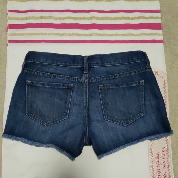 💰Old navy shorts💰 - Picture 2 of 7